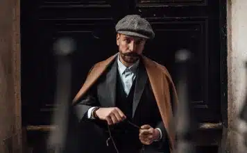 Comment choisir sa tenue pour un brunch de mariage quand on est un homme